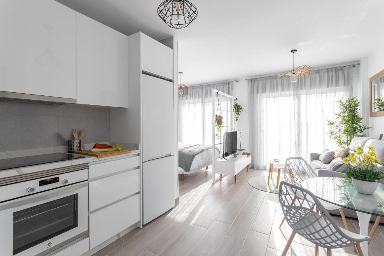 Oleholidays Romana Playa 146 Vistas Al Mar Marbella Bagian luar foto